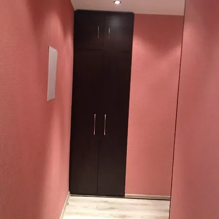 Flat * Odessa